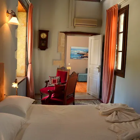 Erietta Hotel 3*