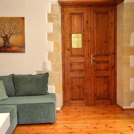 Hotel Erietta 3*