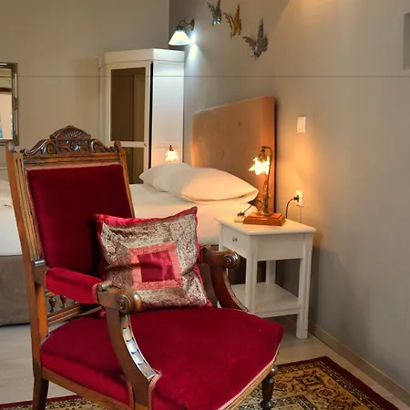 Erietta فندق خانيا